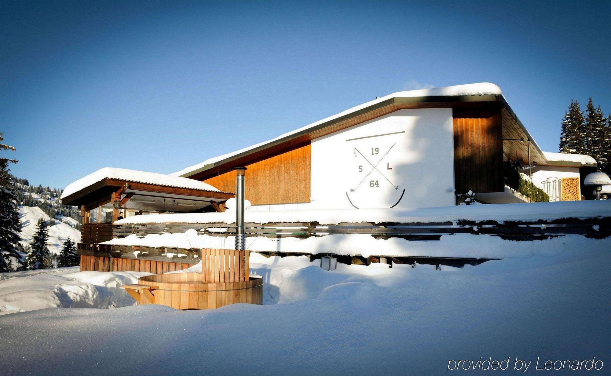 Saanewald Lodge Saanenmöser Esterno foto